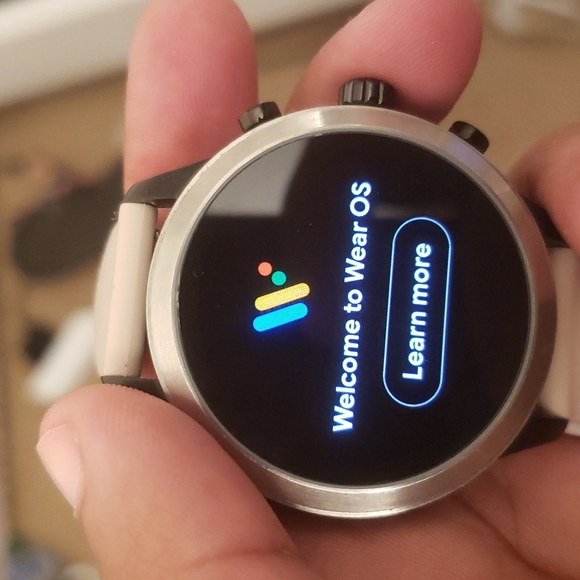 Michael Kors Smart Watch for Android Phone - Picture 6 of 6